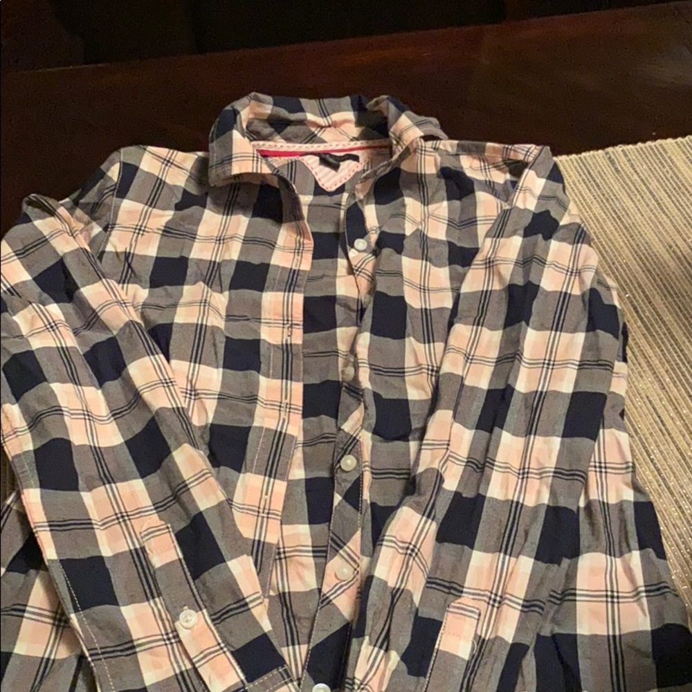 Tommy Hilfiger plaid button down size small